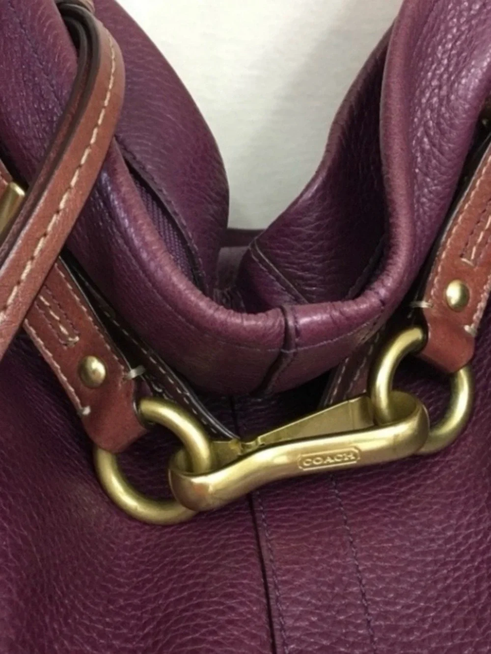 Vintage Womens Y2K Coach Plum Large Hampton Pebble Leather Hobo Bag Rare Classic